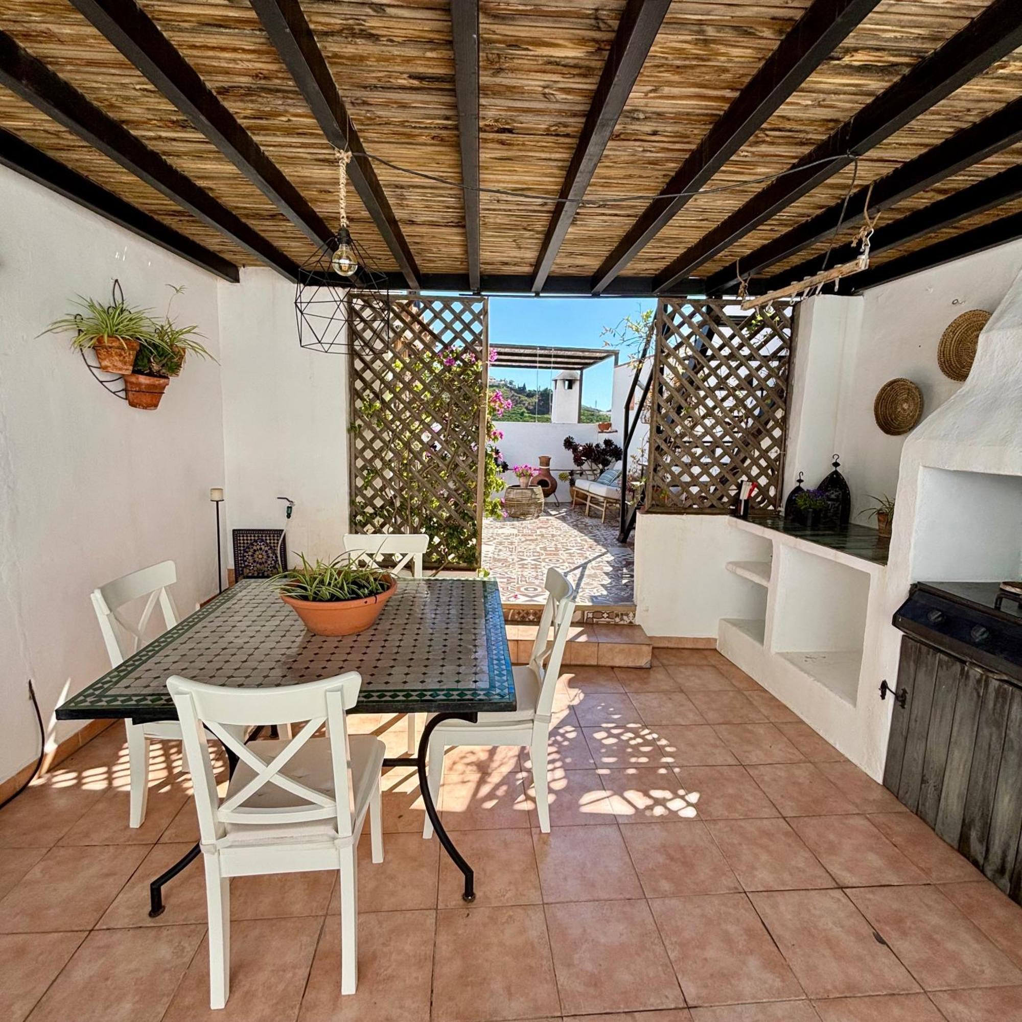 Bed and Breakfast Casa Maroma à Cómpeta Extérieur photo